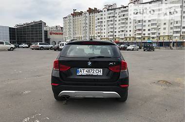 Позашляховик / Кросовер BMW X1 2013 в Івано-Франківську
