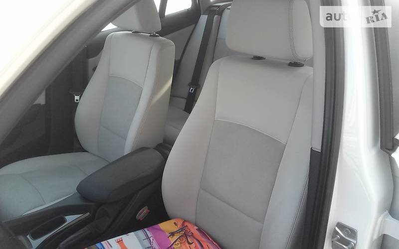 Седан BMW X1 2011 в Полтаве