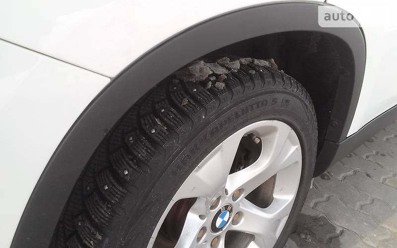 Седан BMW X1 2011 в Полтаве