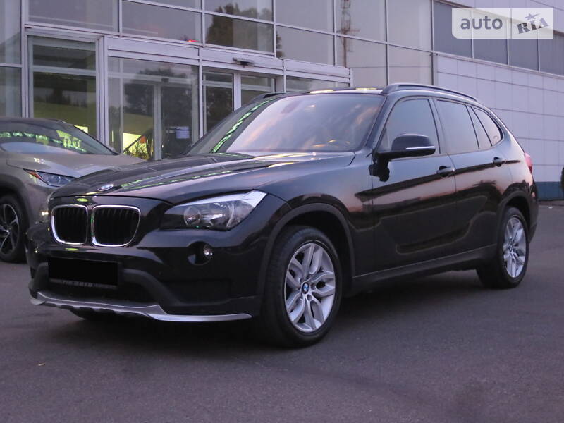 Внедорожник / Кроссовер BMW X1 2015 в Киеве