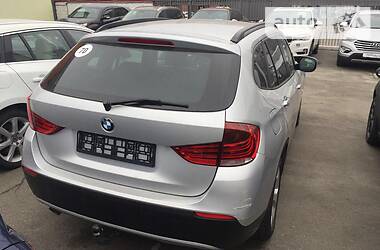 Внедорожник / Кроссовер BMW X1 2010 в Киеве