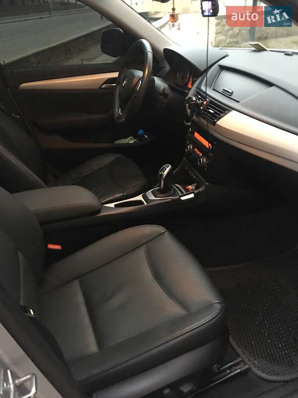 Позашляховик / Кросовер BMW X1 2013 в Могилів-Подільському