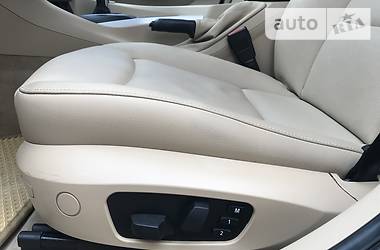Позашляховик / Кросовер BMW X1 2014 в 