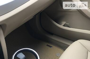 Позашляховик / Кросовер BMW X1 2014 в 