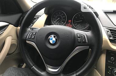 Позашляховик / Кросовер BMW X1 2014 в 