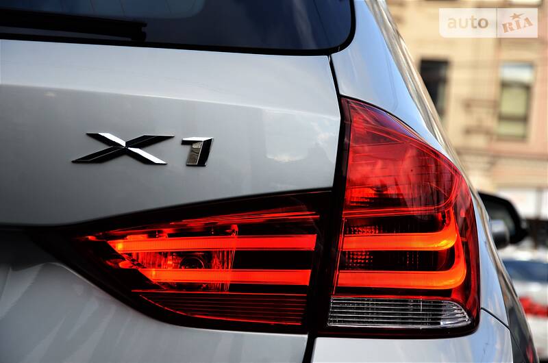Позашляховик / Кросовер BMW X1 2015 в Києві