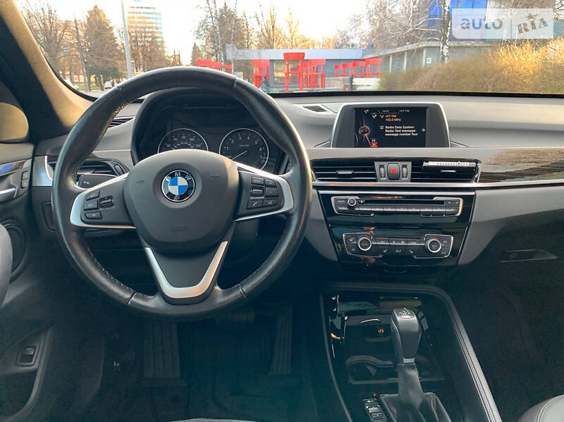 Внедорожник / Кроссовер BMW X1 2016 в Днепре