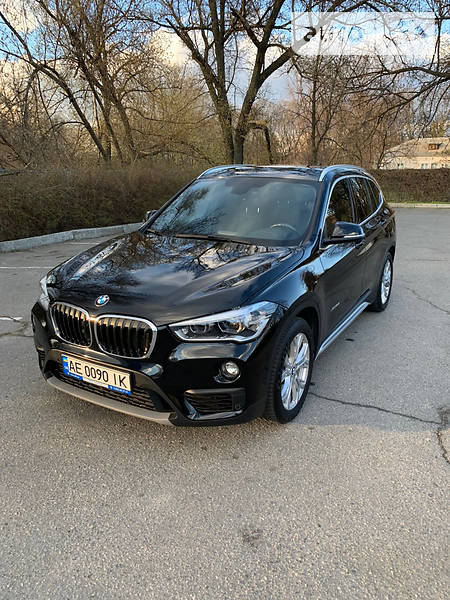 Внедорожник / Кроссовер BMW X1 2016 в Днепре