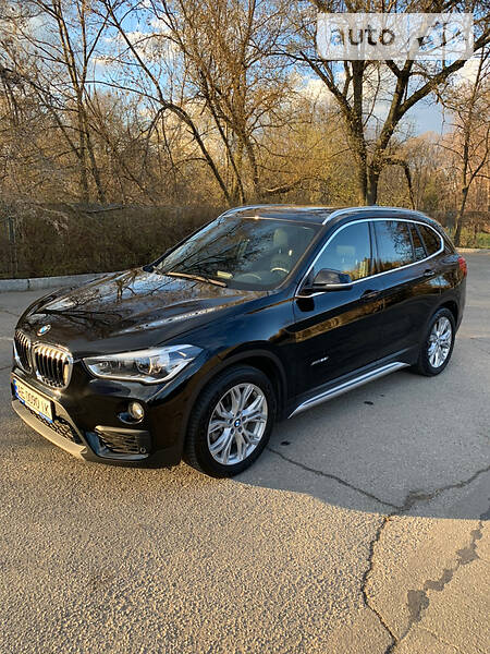 Внедорожник / Кроссовер BMW X1 2016 в Днепре