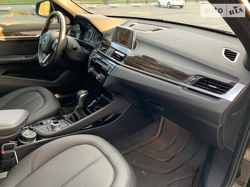 Внедорожник / Кроссовер BMW X1 2016 в Днепре