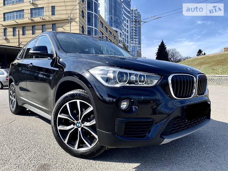 Позашляховик / Кросовер BMW X1 2018 в Києві фото 4 Позашляховик / Кросовер BMW X1 2018 в Києві