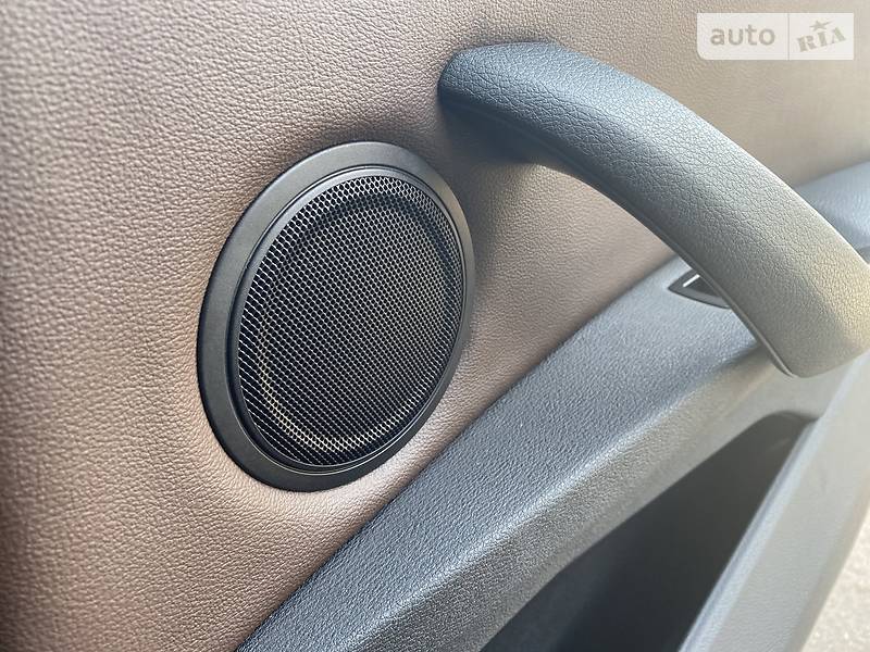 Позашляховик / Кросовер BMW X1 2018 в Києві фото 24 Позашляховик / Кросовер BMW X1 2018 в Києві