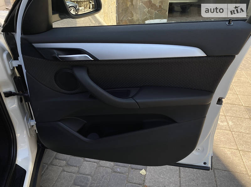 Позашляховик / Кросовер BMW X1 2017 в Одесі
