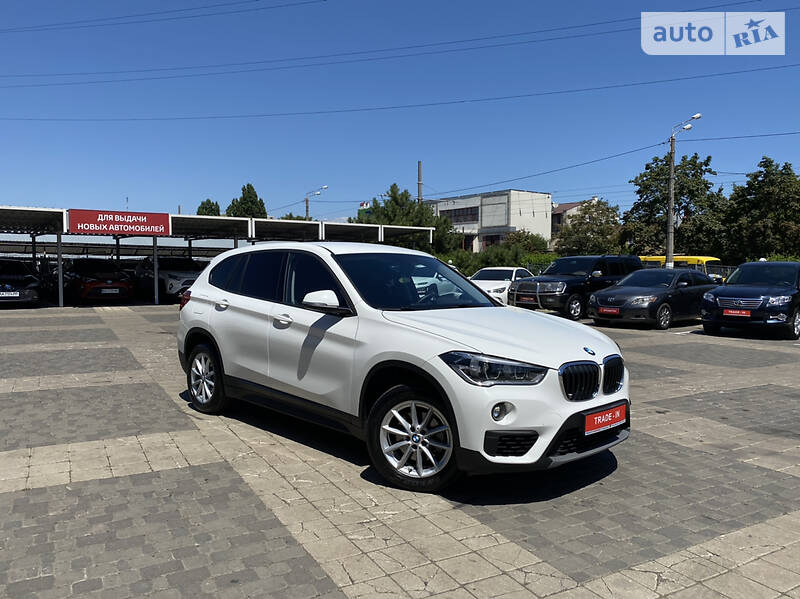 Позашляховик / Кросовер BMW X1 2017 в Одесі