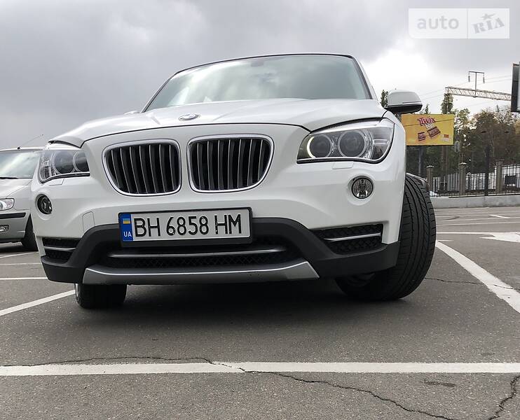 Позашляховик / Кросовер BMW X1 2013 в Одесі
