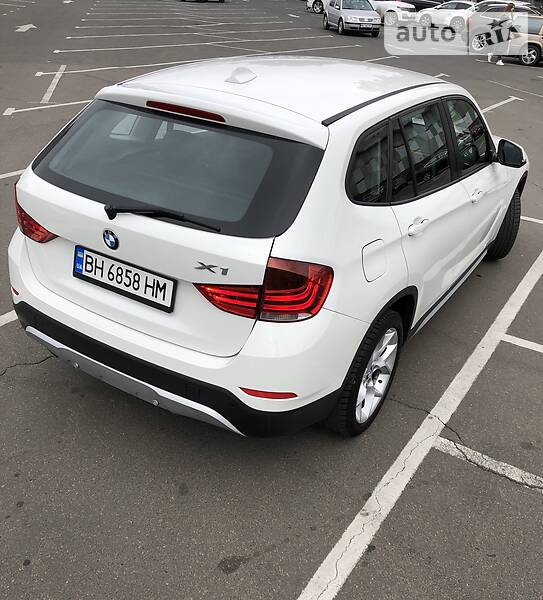 Позашляховик / Кросовер BMW X1 2013 в Одесі