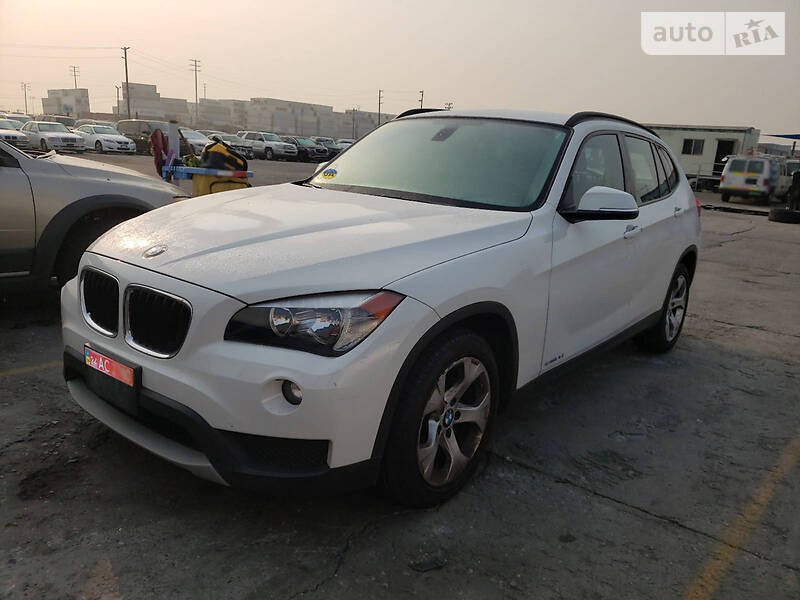 Позашляховик / Кросовер BMW X1 2013 в Луцьку