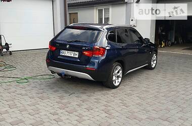 Внедорожник / Кроссовер BMW X1 2010 в Кременце