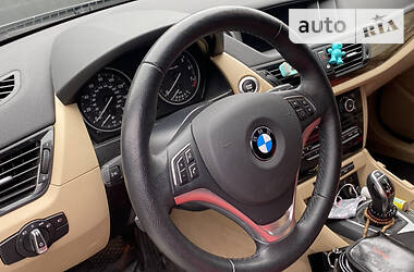 Позашляховик / Кросовер BMW X1 2014 в Бучі