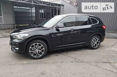 Внедорожник / Кроссовер BMW X1 2020 в Запорожье