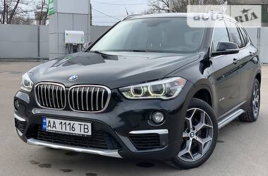 Позашляховик / Кросовер BMW X1 2016 в Києві