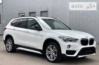 Внедорожник / Кроссовер BMW X1 2015 в Киеве