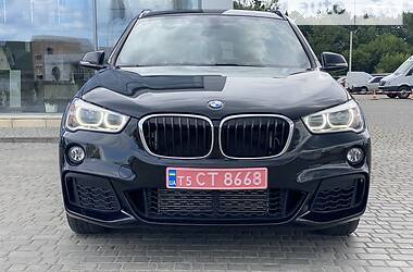 Внедорожник / Кроссовер BMW X1 2017 в Луцке