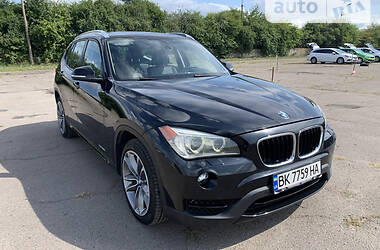 Внедорожник / Кроссовер BMW X1 2013 в Костополе