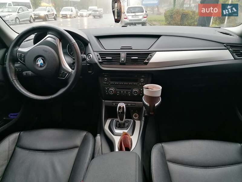 Позашляховик / Кросовер BMW X1 2013 в Миколаєві фото 6 Позашляховик / Кросовер BMW X1 2013 в Миколаєві
