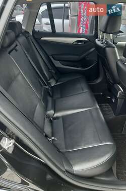 Внедорожник / Кроссовер BMW X1 2013 в 