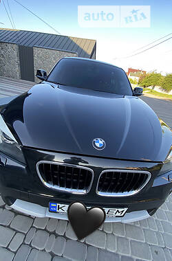 Внедорожник / Кроссовер BMW X1 2011 в Белой Церкви