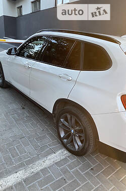 Позашляховик / Кросовер BMW X1 2013 в Рівному