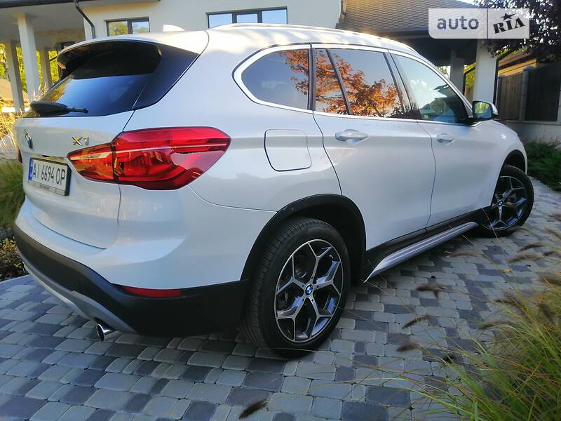 Внедорожник / Кроссовер BMW X1 2018 в Киеве