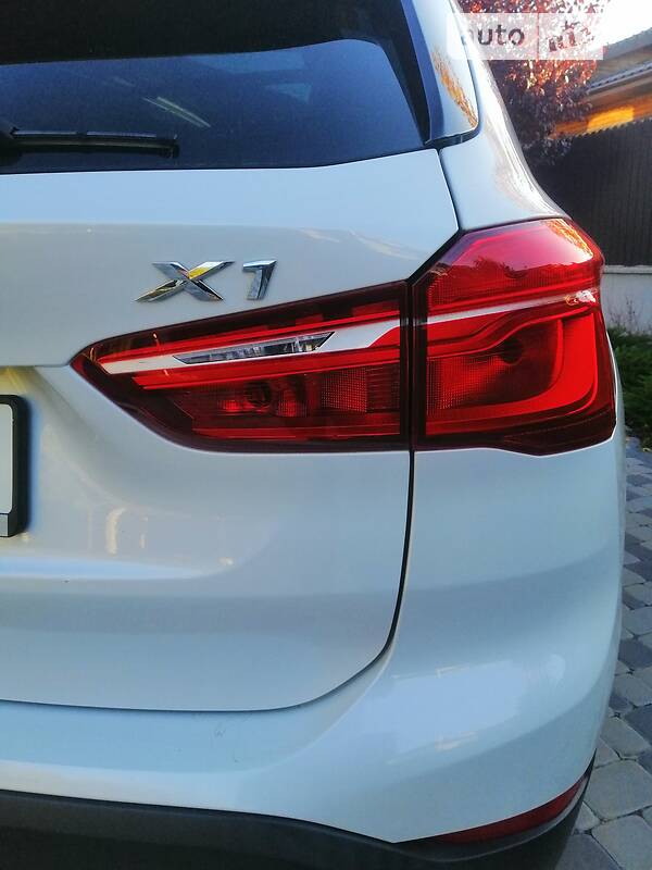 Внедорожник / Кроссовер BMW X1 2018 в Киеве