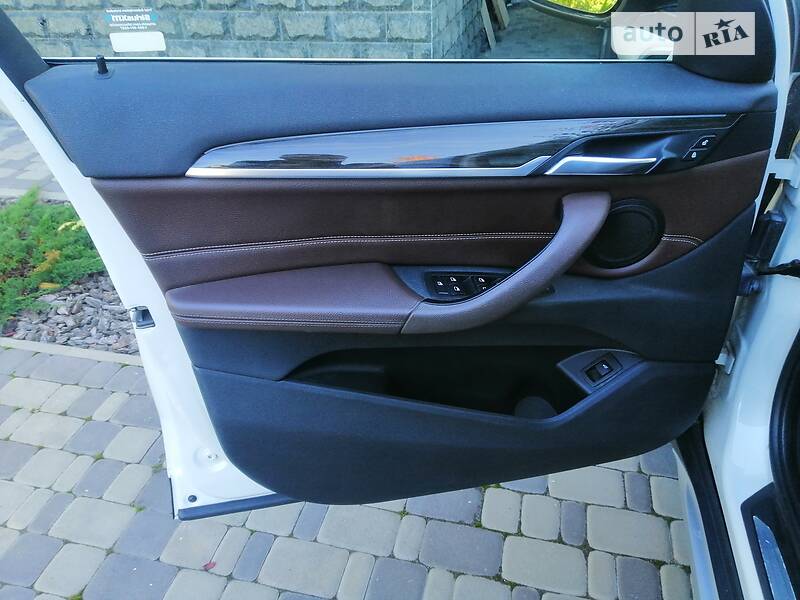 Внедорожник / Кроссовер BMW X1 2018 в Киеве