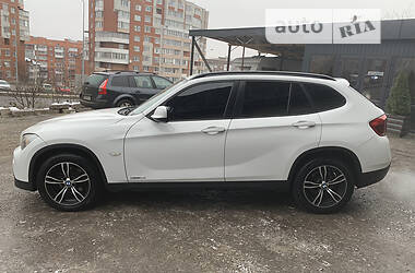 Внедорожник / Кроссовер BMW X1 2011 в Тернополе