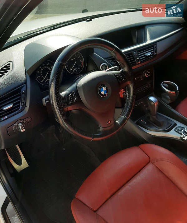 Внедорожник / Кроссовер BMW X1 2012 в Одессе