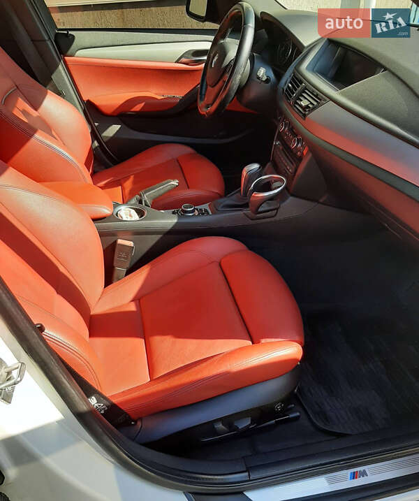 Внедорожник / Кроссовер BMW X1 2012 в Одессе