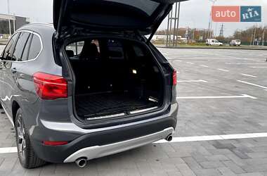 Внедорожник / Кроссовер BMW X1 2016 в Луцке фото 2 Внедорожник / Кроссовер BMW X1 2016 в Луцке