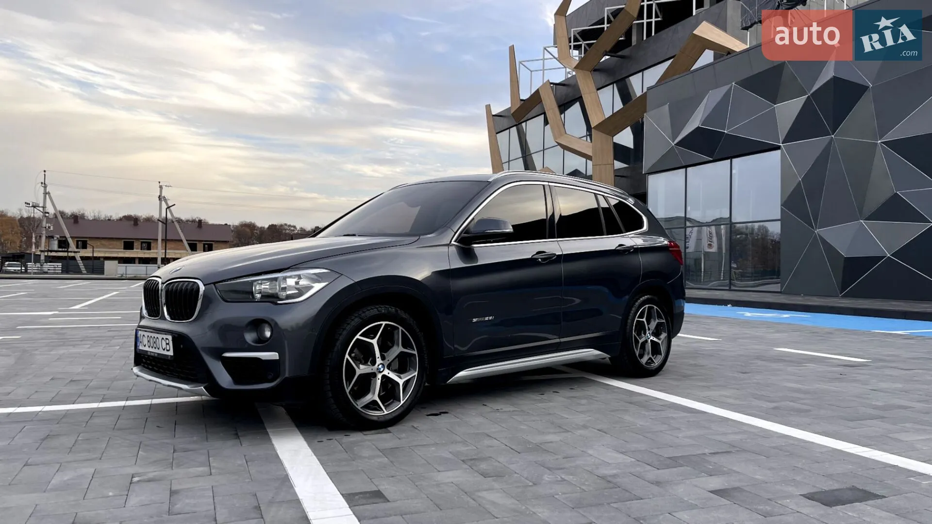 2016 BMW X1 - мініатюра 17