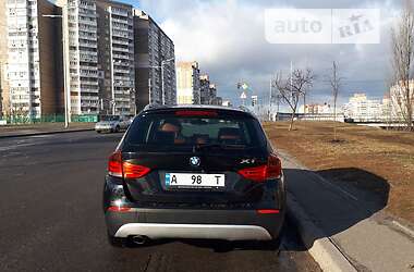 Позашляховик / Кросовер BMW X1 2010 в Києві