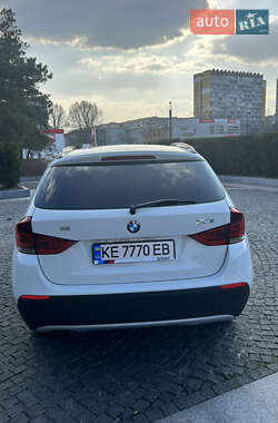 Внедорожник / Кроссовер BMW X1 2012 в Днепре