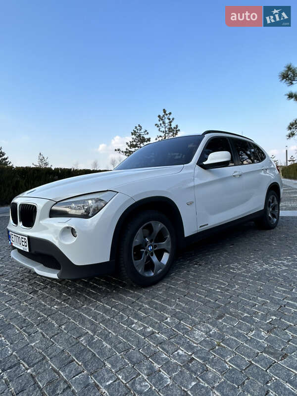 Внедорожник / Кроссовер BMW X1 2012 в Днепре