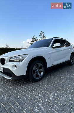 Внедорожник / Кроссовер BMW X1 2012 в Днепре