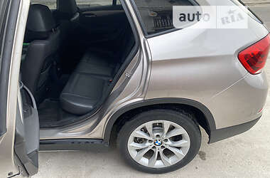 Внедорожник / Кроссовер BMW X1 2013 в Борисполе