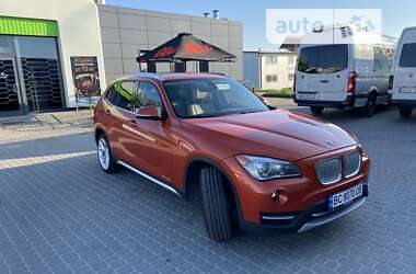 Внедорожник / Кроссовер BMW X1 2012 в Городке