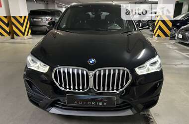 Внедорожник / Кроссовер BMW X1 2015 в Киеве