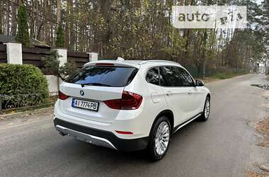 Внедорожник / Кроссовер BMW X1 2013 в 