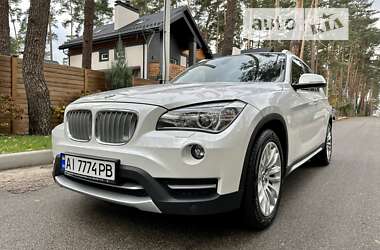 Внедорожник / Кроссовер BMW X1 2013 в 