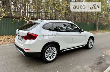 Внедорожник / Кроссовер BMW X1 2013 в 